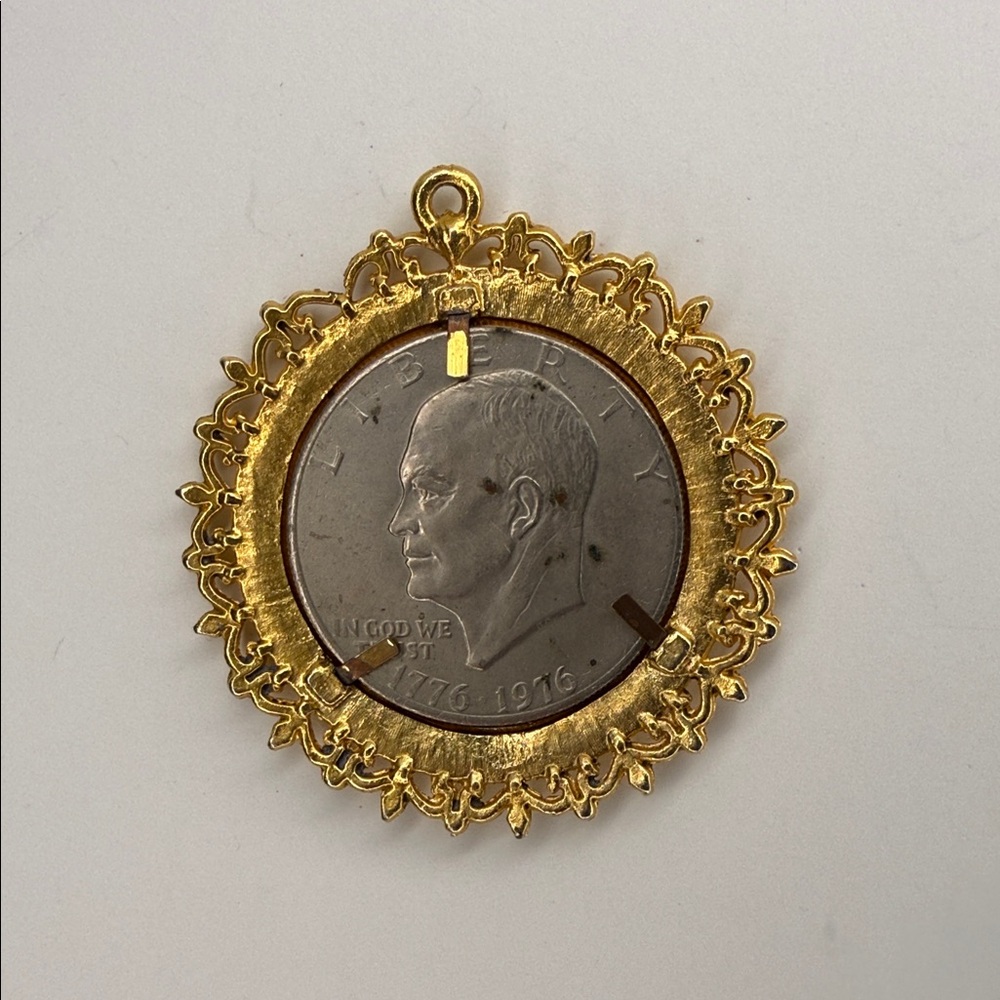 1976 Bicentennial Eisenhower Dollar Coin Pendant in Gold Tone Decorative Frame